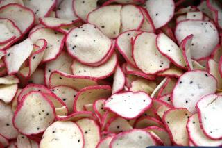 bisnis kerupuk buah naga beromzet tinggi